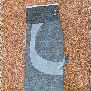 PINK Seamless Workout Leggings!!!